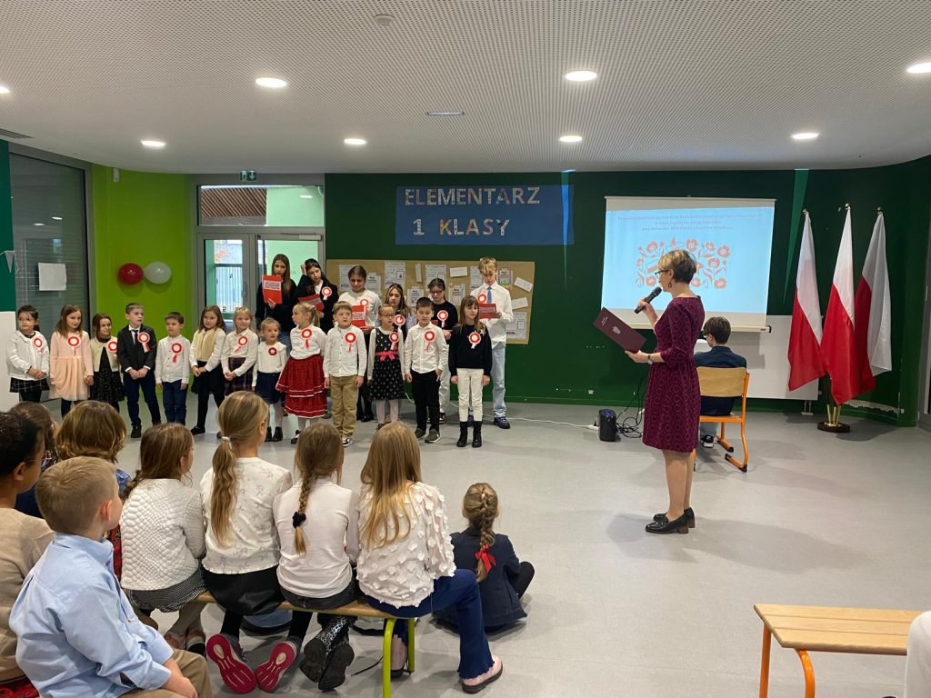 ŚLUBOWANIE PIERWSZOKLASISTÓW